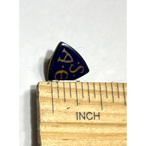 S A E Lapel Pin 10kGF - Picture 5 of 5